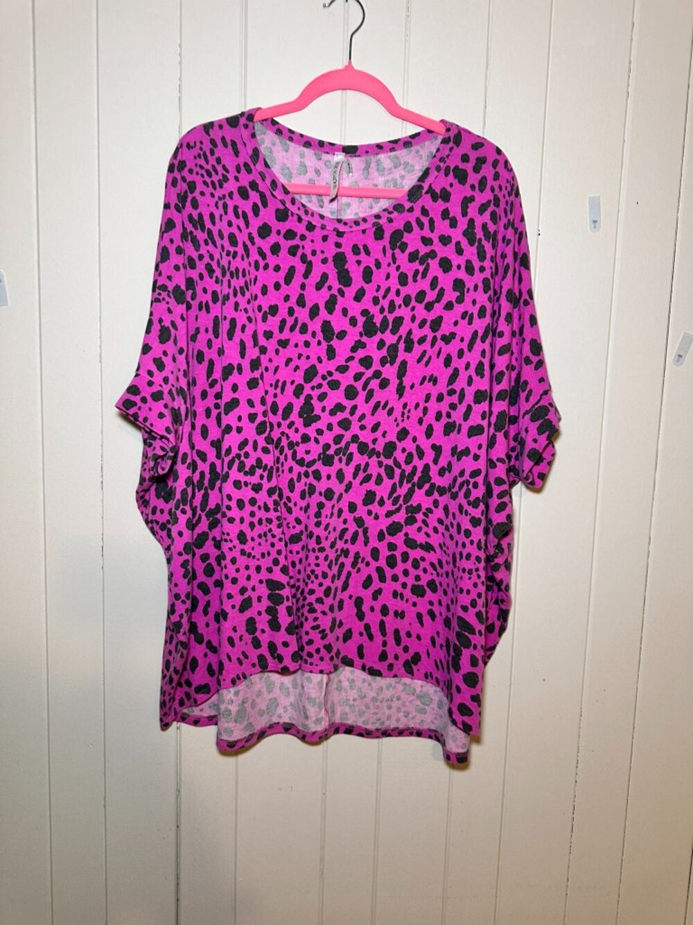Dear Scarlett Pink Neon Tie Dye Leopard Print Dolman Sleeve Top - Picture 2 of 4